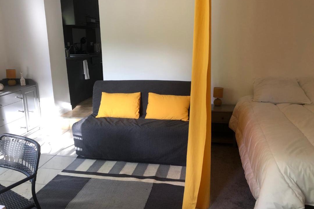 Photo of Bedroom in Saint-Remy-les-Chevreuse