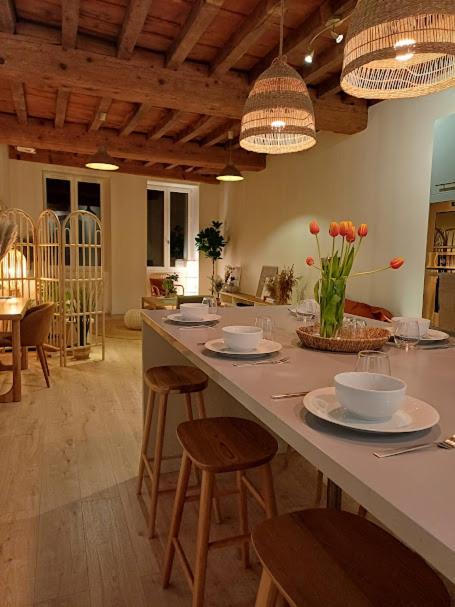 Photo of Others in Centre