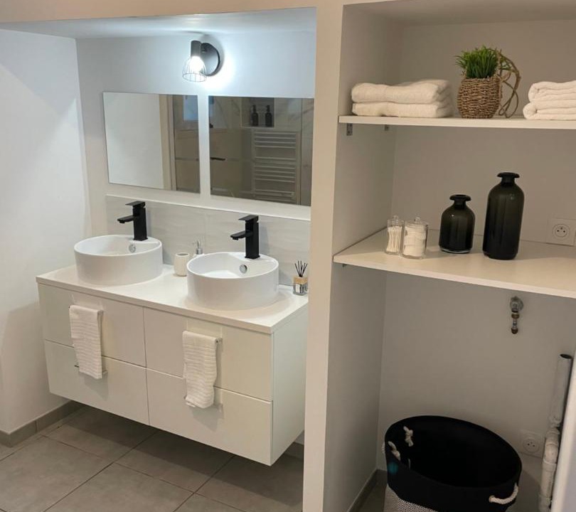 Photo of Bathroom in Toulenne