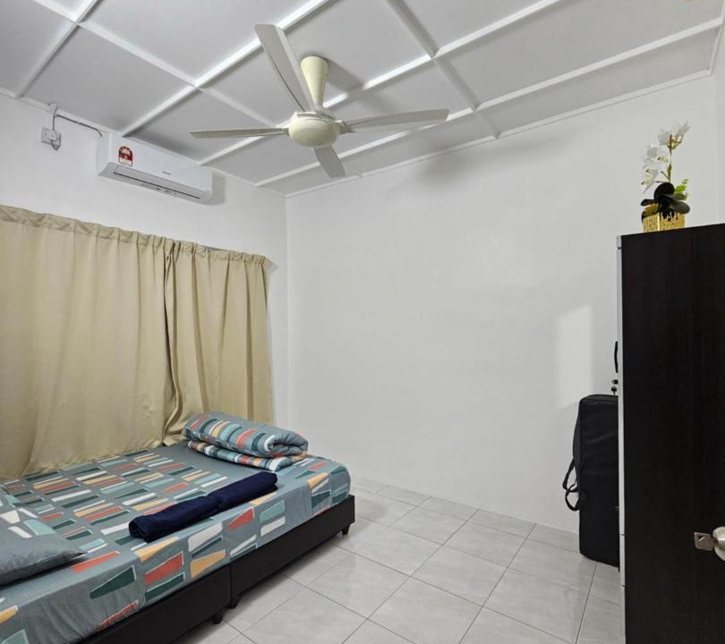 Photo of Bedroom in Kampung Aman