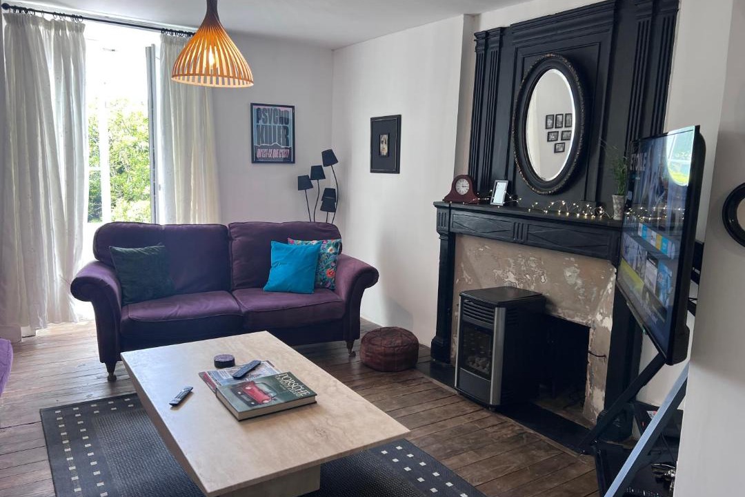 Photo of Livingroom in L'Isle-Jourdain