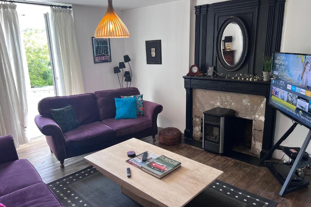 Photo of Livingroom in L'Isle-Jourdain