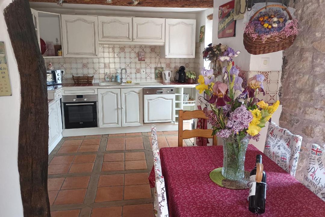 Photo of Kitchen in Saint-Chinian