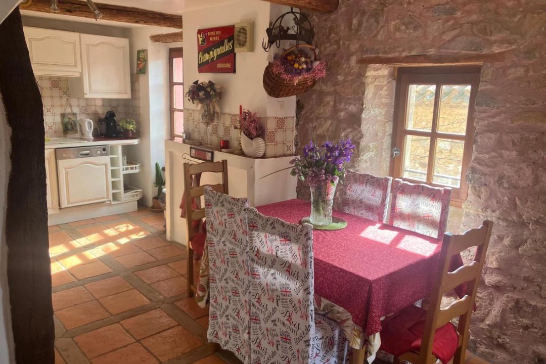 Photo of Kitchen in Saint-Chinian