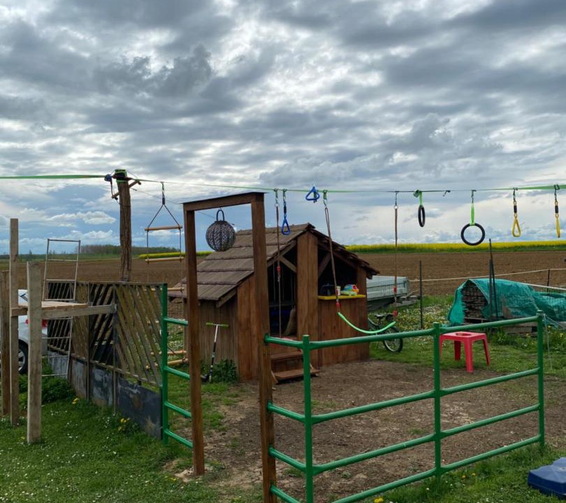 Photo of Others in Charmes