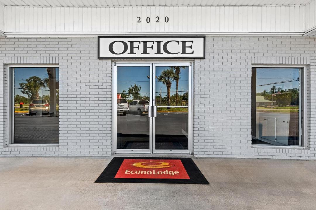 Photo of Others in Jennings