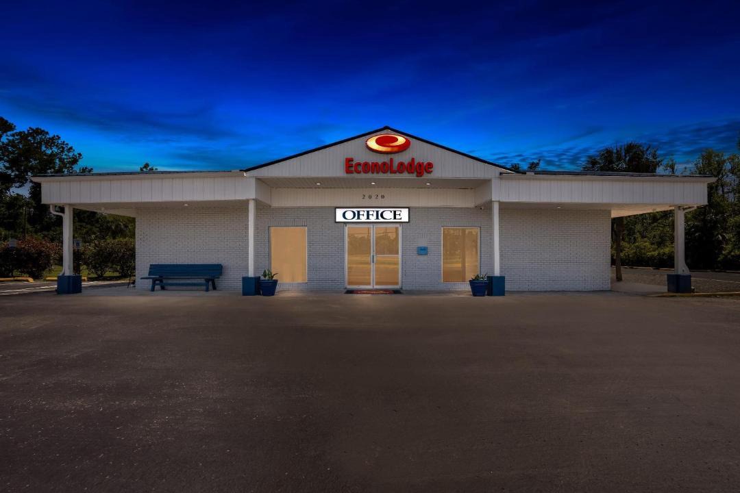 Photo of Others in Jennings