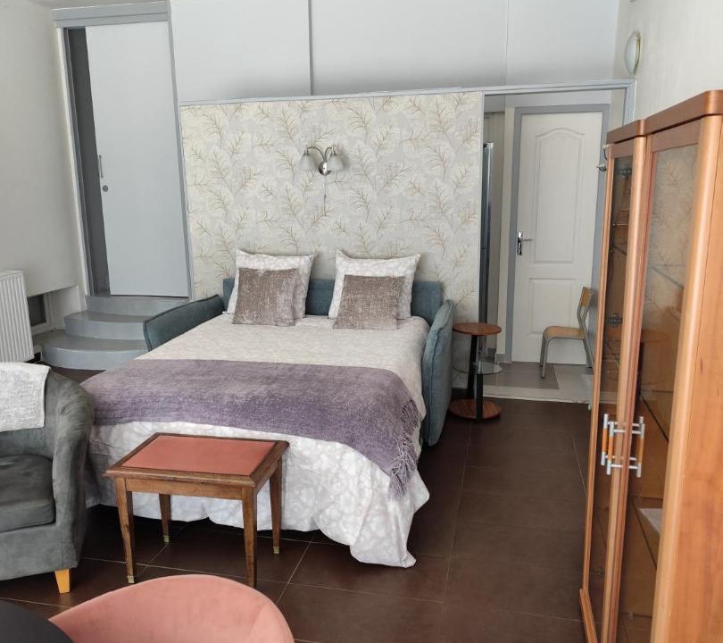 Photo of Bedroom in Mesnard-la-Barotiere