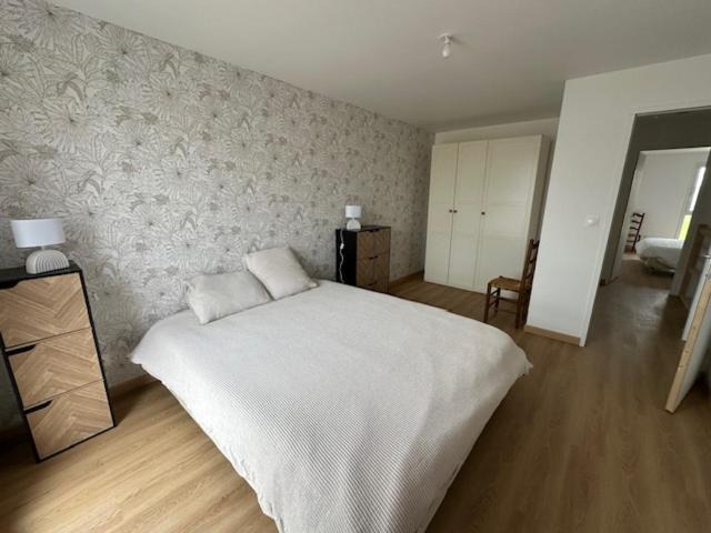 Photo of Bedroom in Bayeux