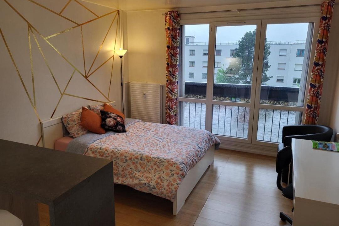 Photo of Bedroom in Saint-Etienne
