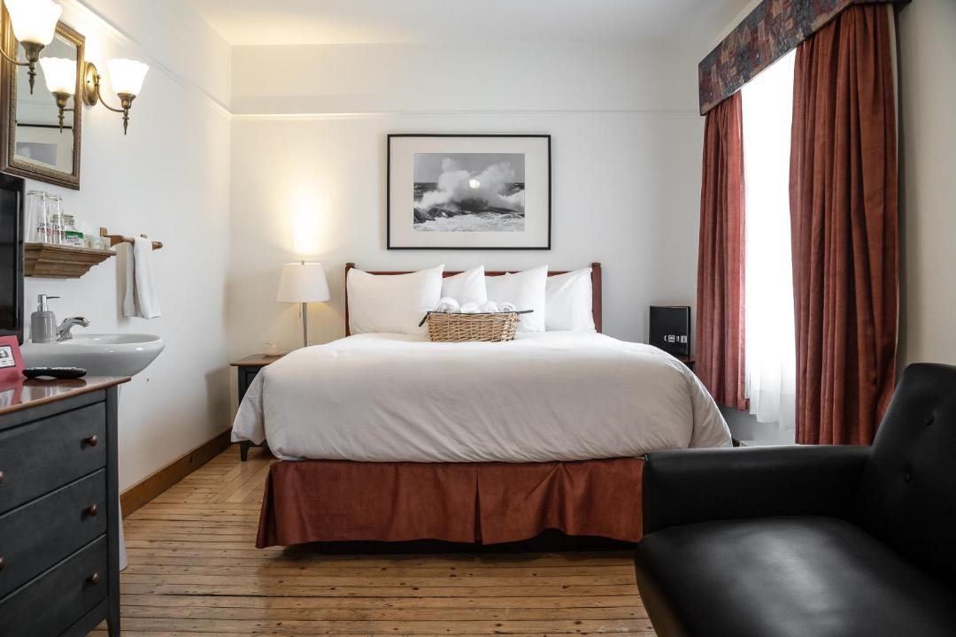 Photo of Bedroom in Rimouski