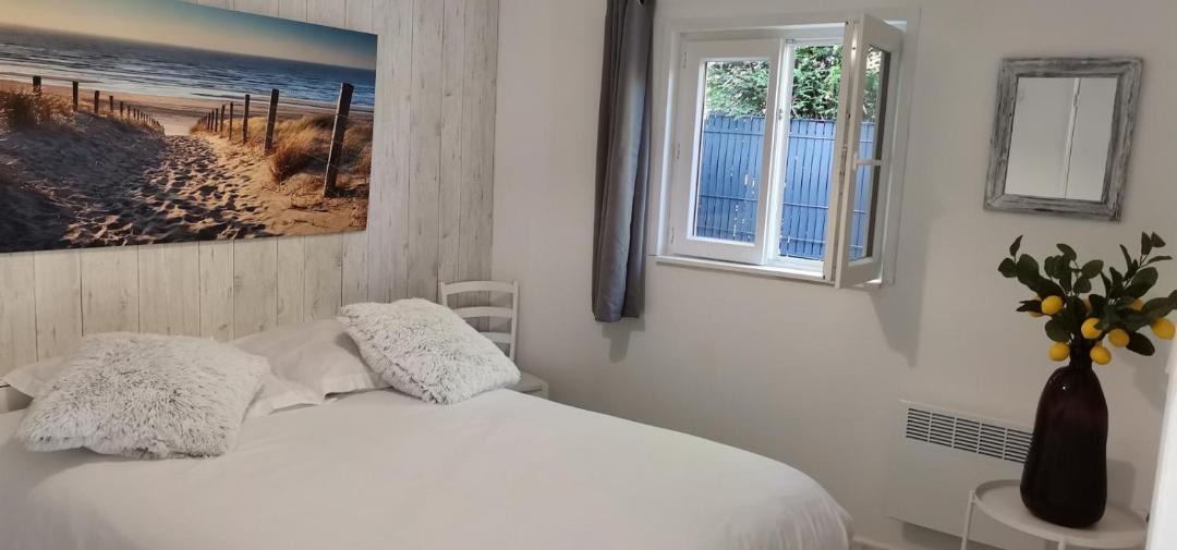 Photo of Bedroom in Eperlecques