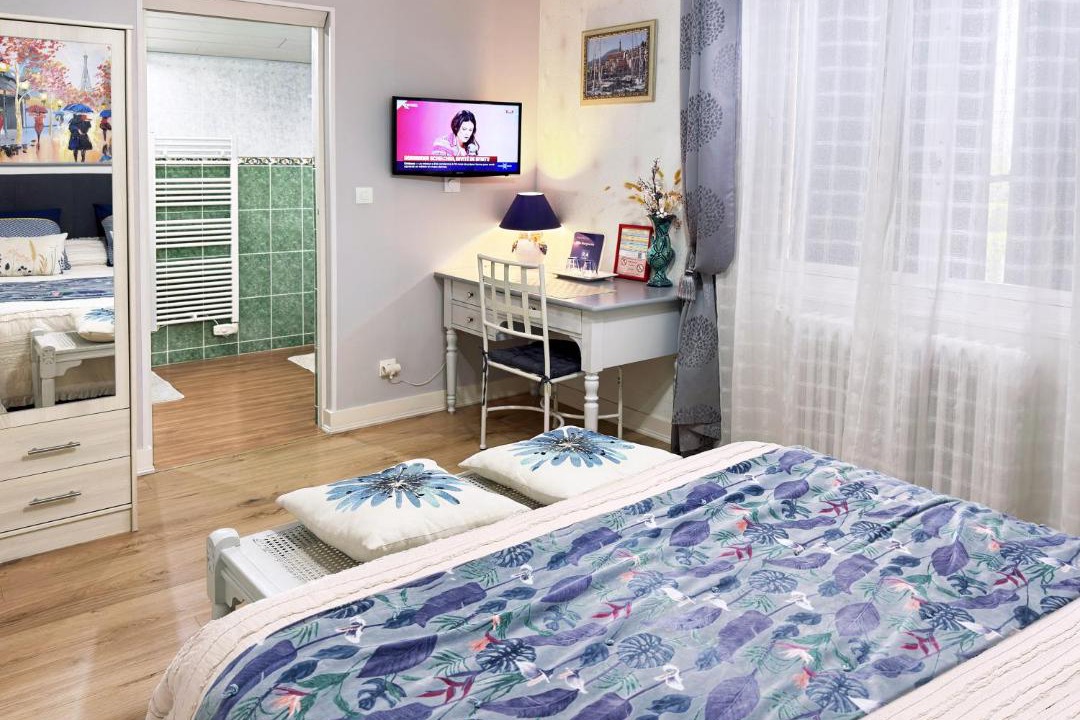 Photo of Bedroom in Coutras