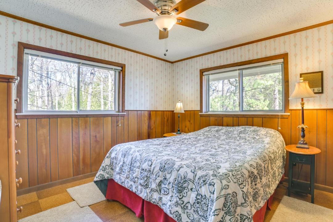 Photo of Bedroom in Greenbush