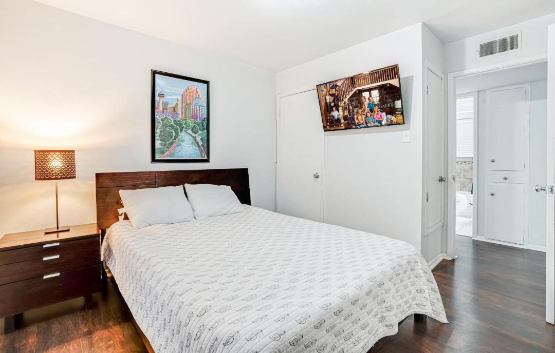 Photo of Bedroom in Shearer Hills - Ridgeview