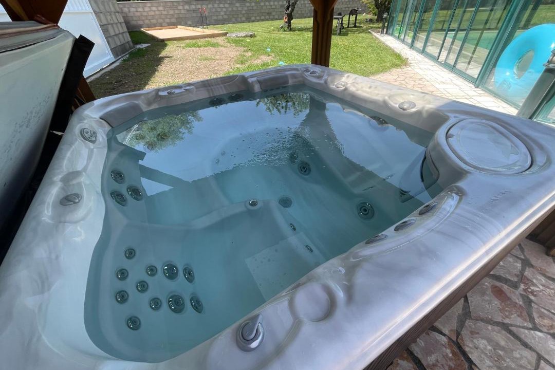 Photo of Others in Mably