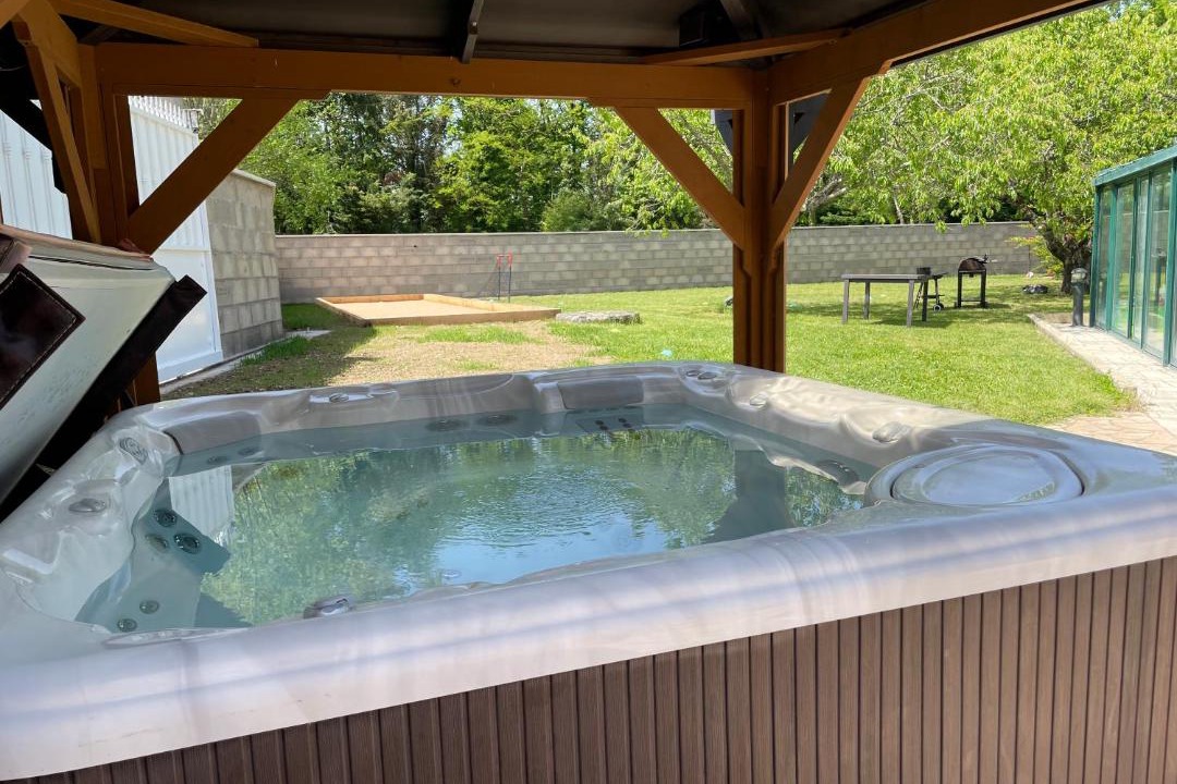 Photo of Others in Mably