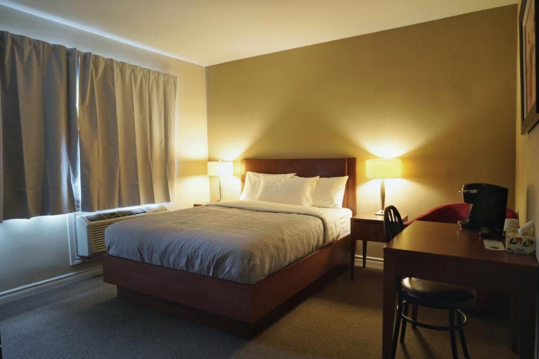 Photo of Bedroom in Saint Basile le Grand