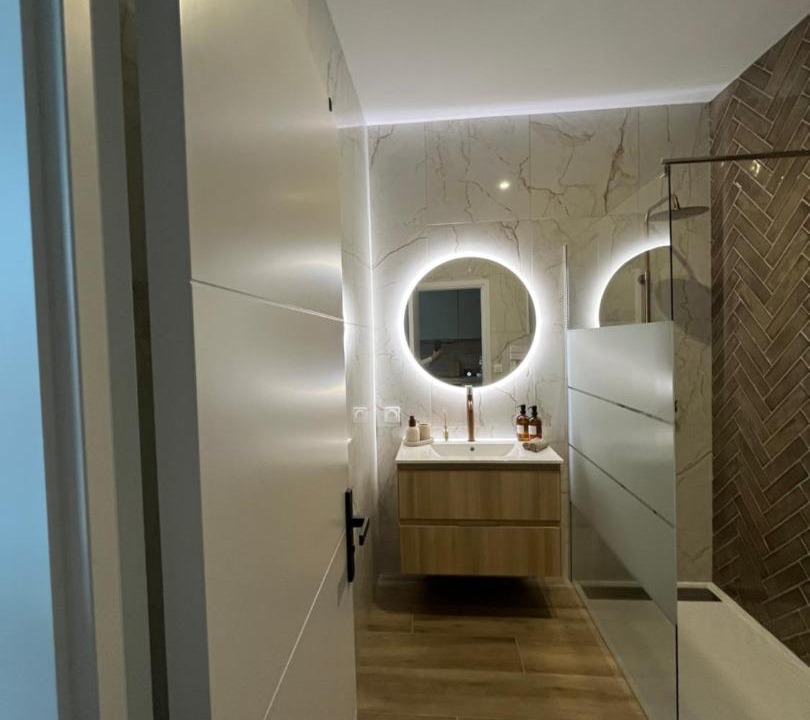 Photo of Bathroom in Givet