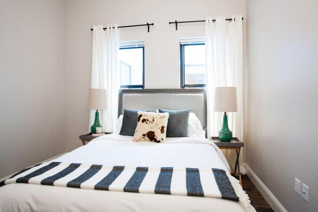 Photo of Bedroom in Downtown Boston