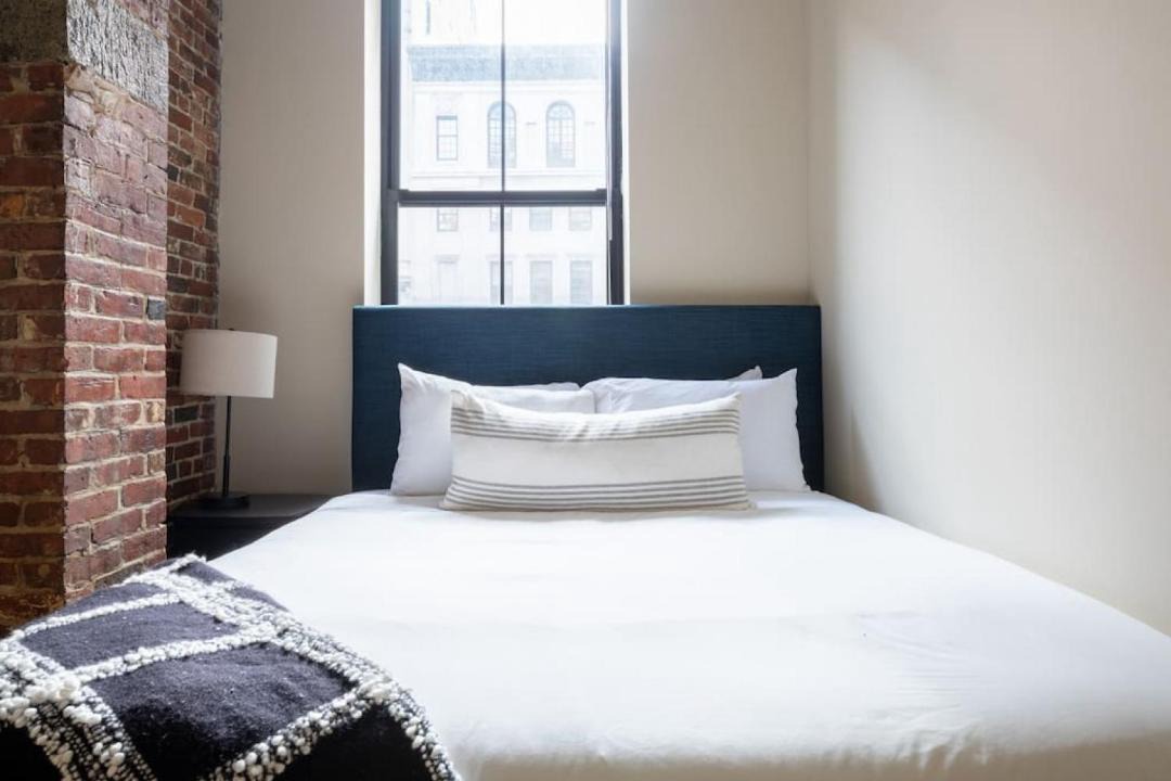Photo of Bedroom in Downtown Boston