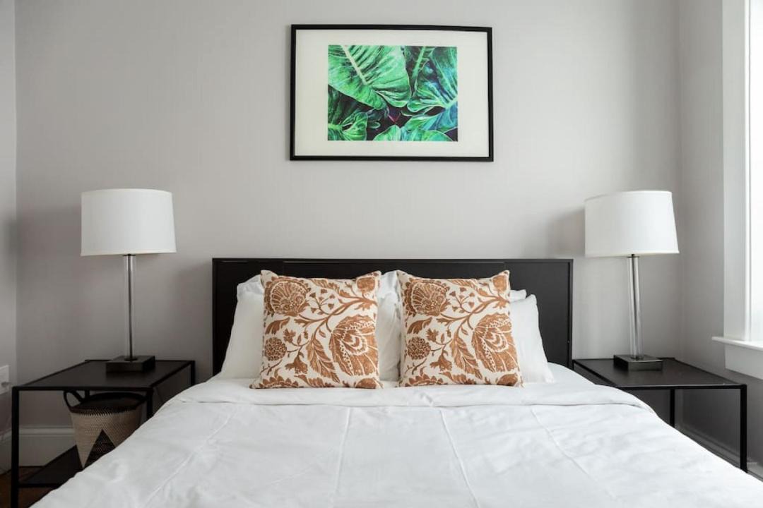 Photo of Bedroom in Theatre District