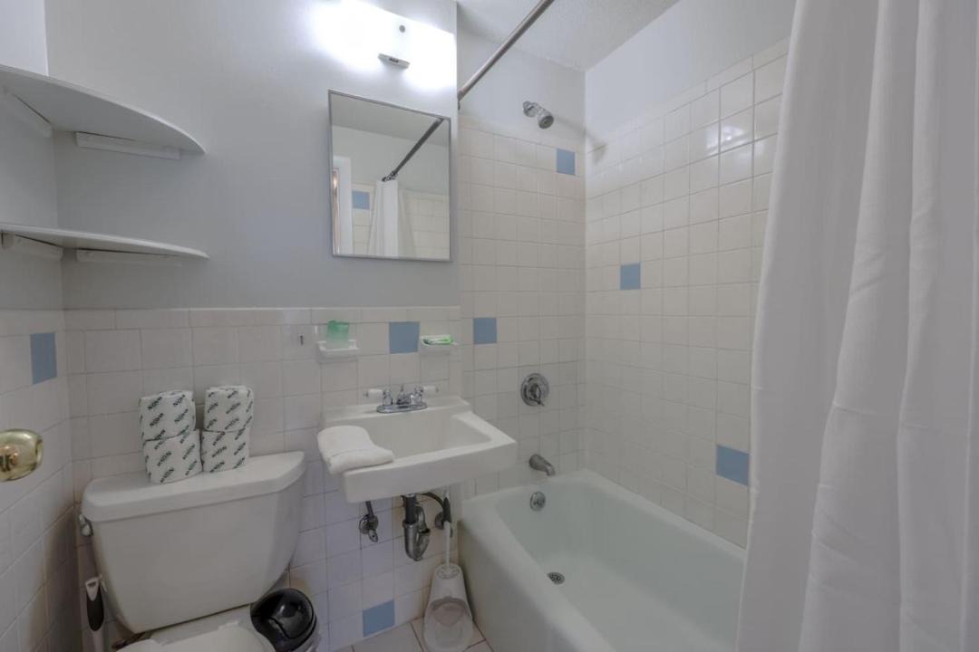 Photo of Bathroom in Prudential - St. Botolph