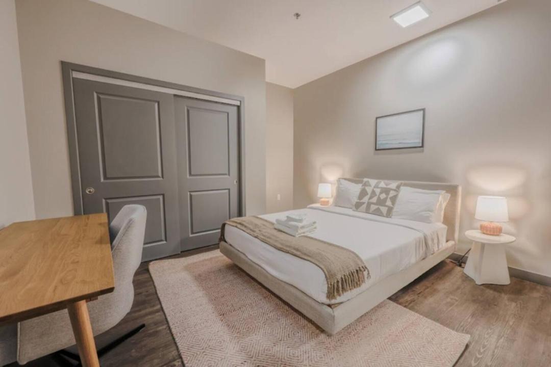 Photo of Bedroom in Downtown Boston