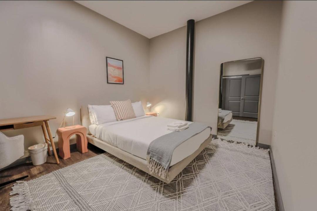 Photo of Bedroom in Downtown Boston