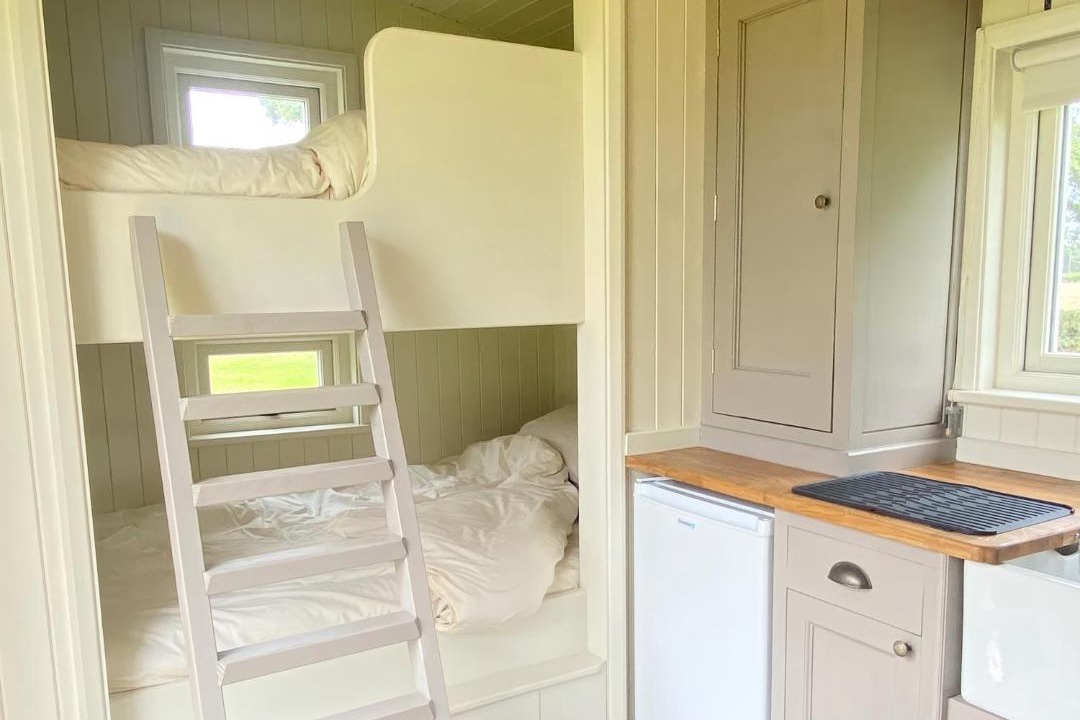 Photo of Others in Lickfold