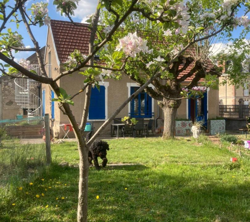 Photo of Others in Accolay