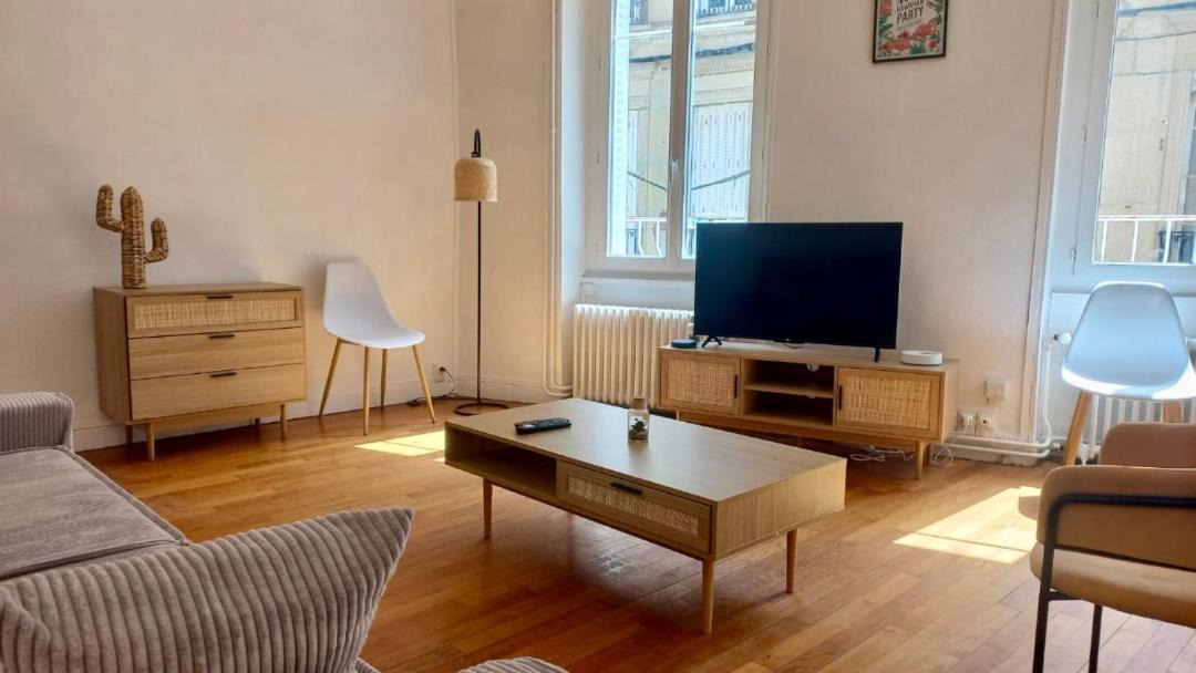 Photo of Livingroom in Autun