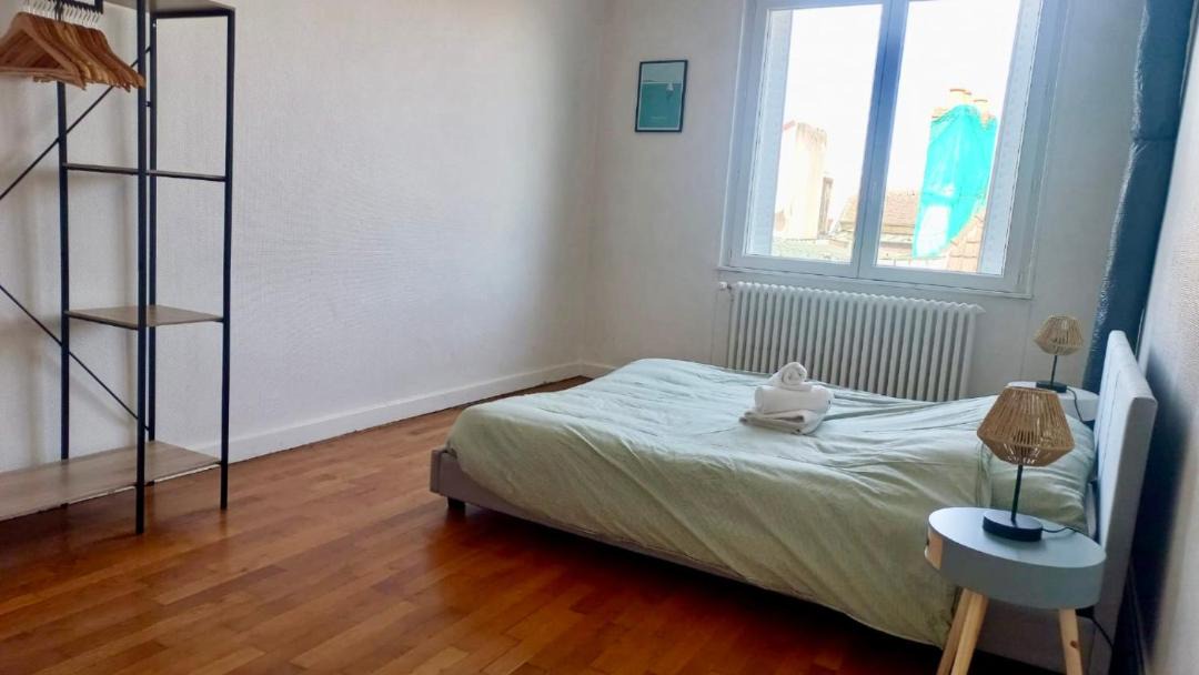 Photo of Bedroom in Autun