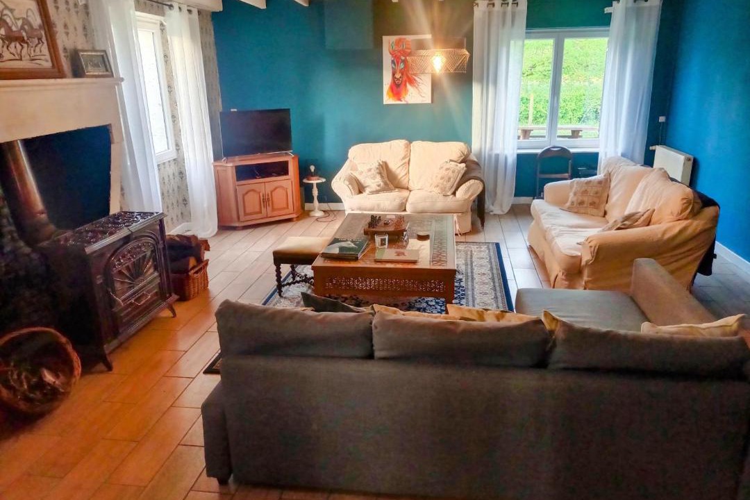 Photo of Livingroom in Petit-Bersac