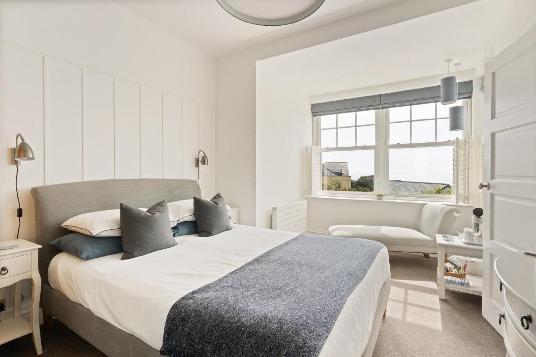 Photo of Bedroom in Maenporth