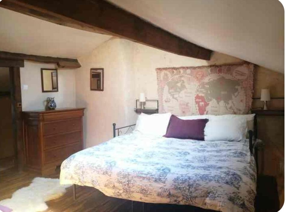 Photo of Bedroom in Condac