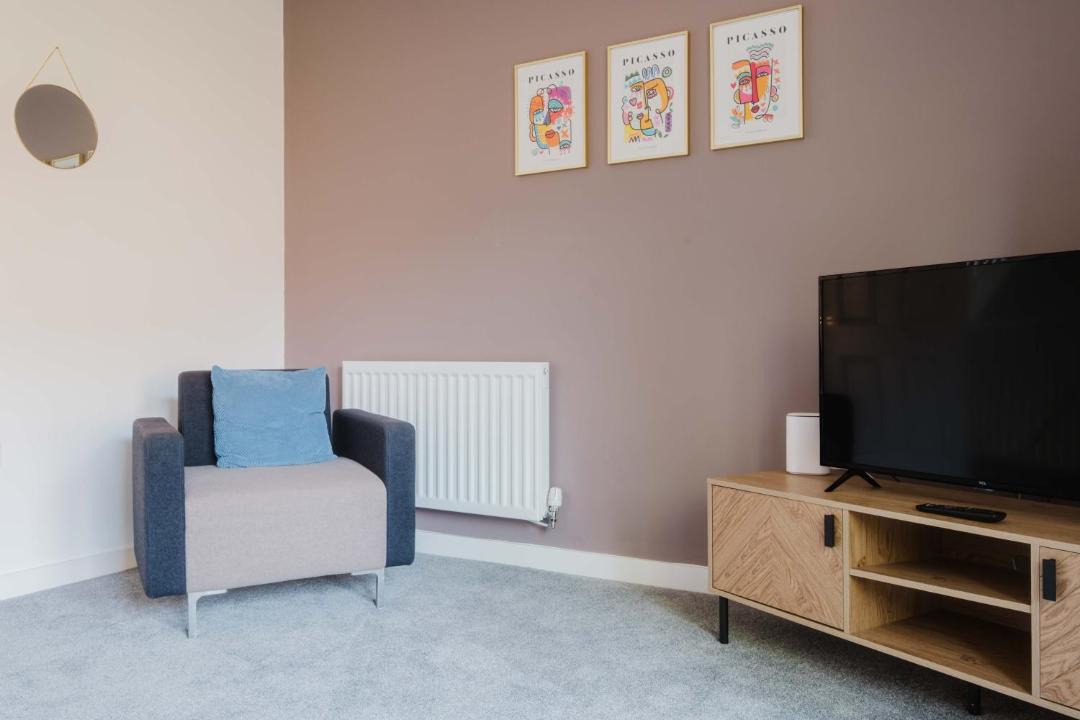 Photo of Others in Upton