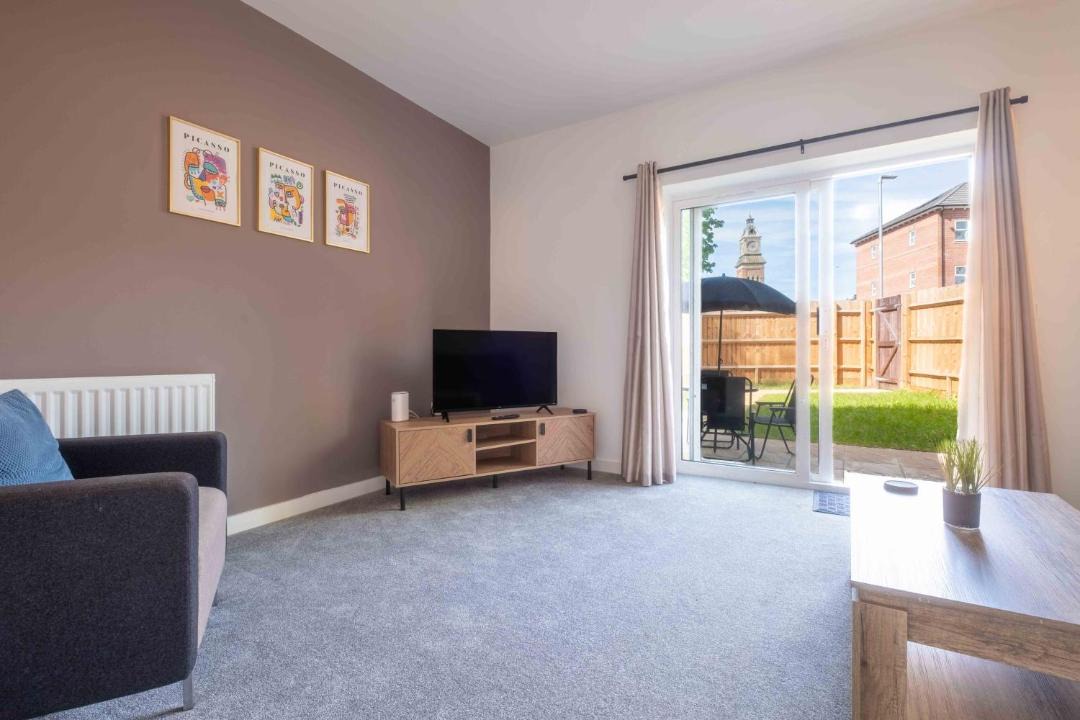 Photo of Others in Upton