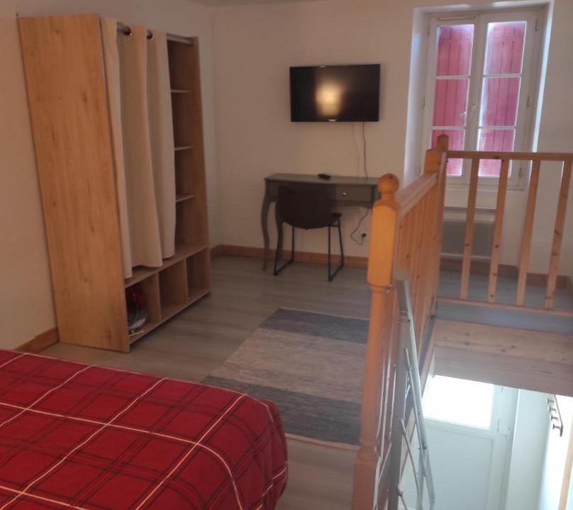 Photo of Bedroom in Langon