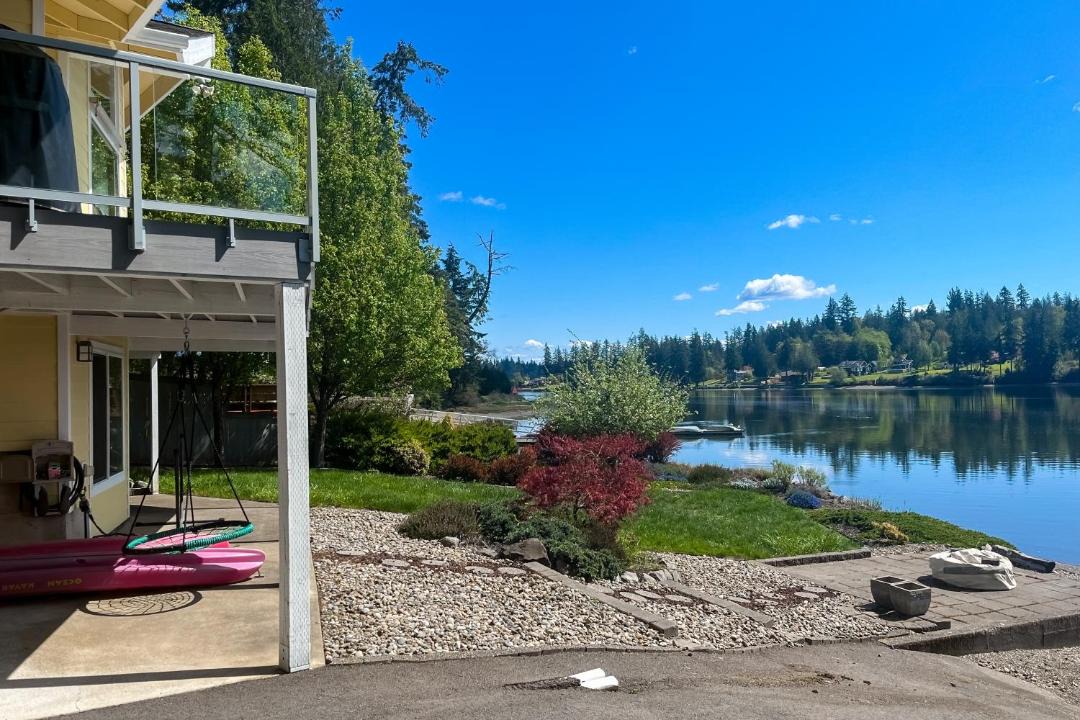 Photo of Others in Agate