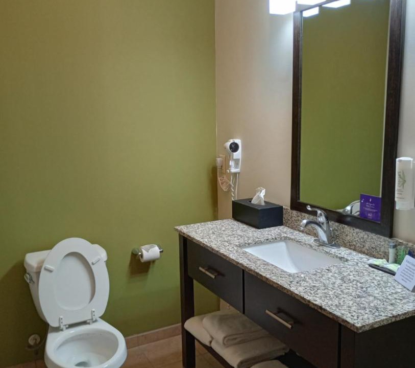 Photo of Bathroom in Oakley