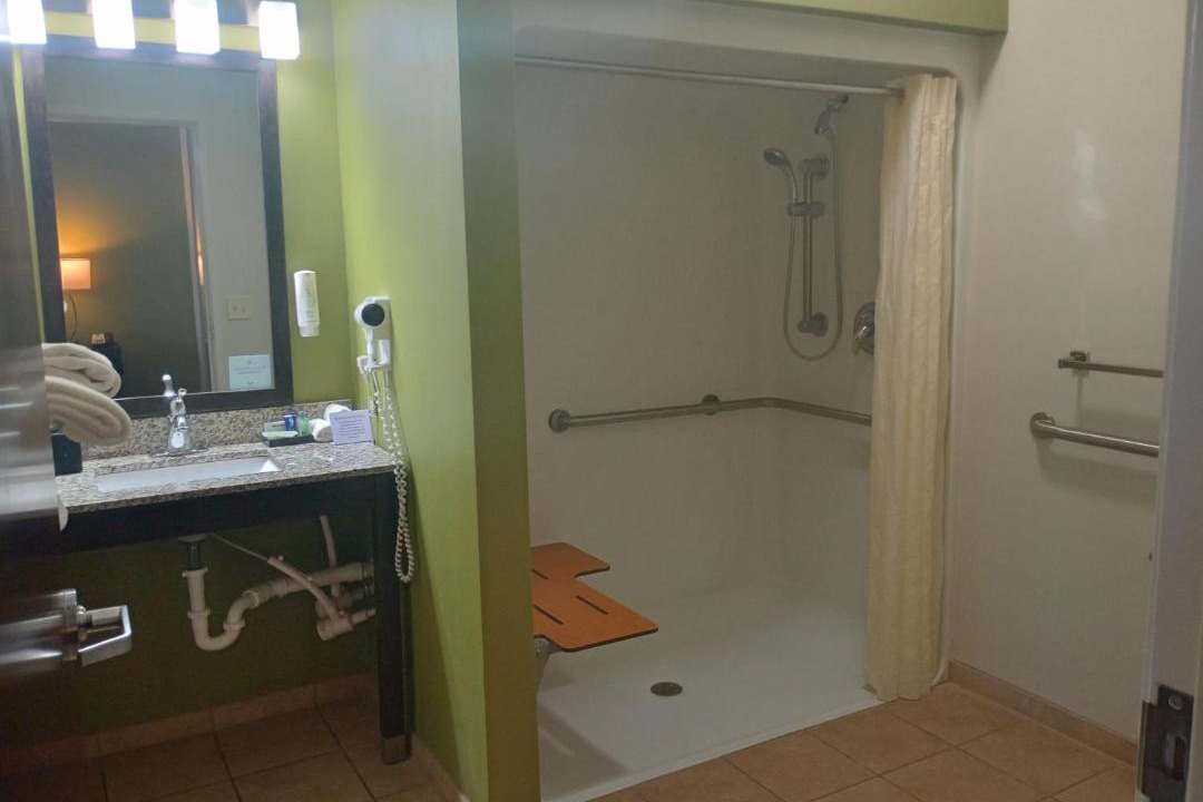 Photo of Bathroom in Oakley