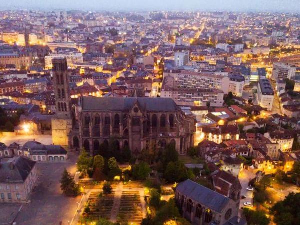 Photo of Buildings in Magnac-Laval