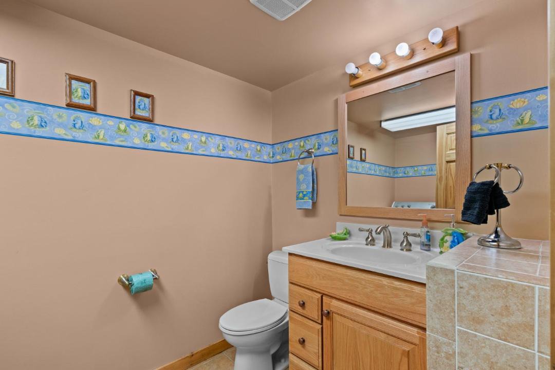 Photo of Bathroom in Cosby