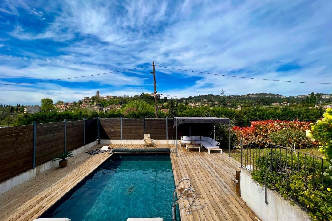 Photo of Others in Mormoiron