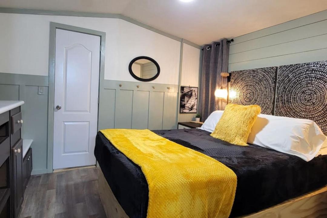 Photo of Bedroom in Port Lavaca