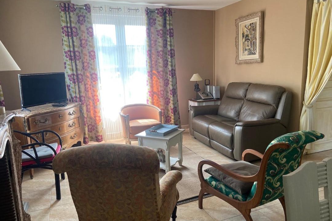 Photo of Others in Attin