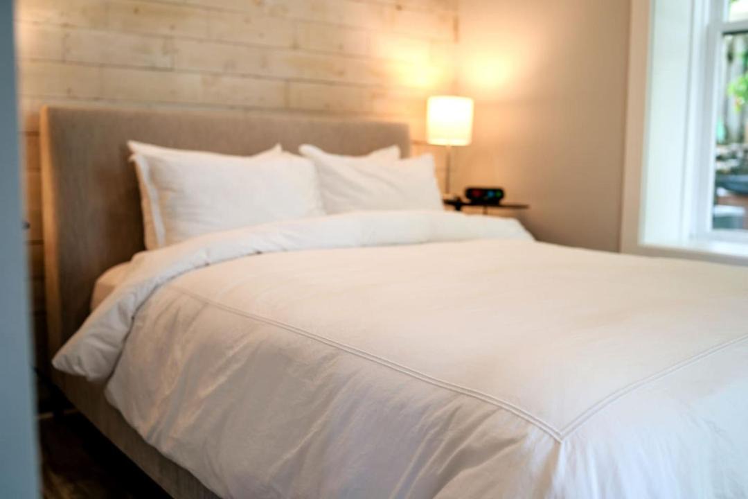 Photo of Bedroom in Eureka Springs Historic District