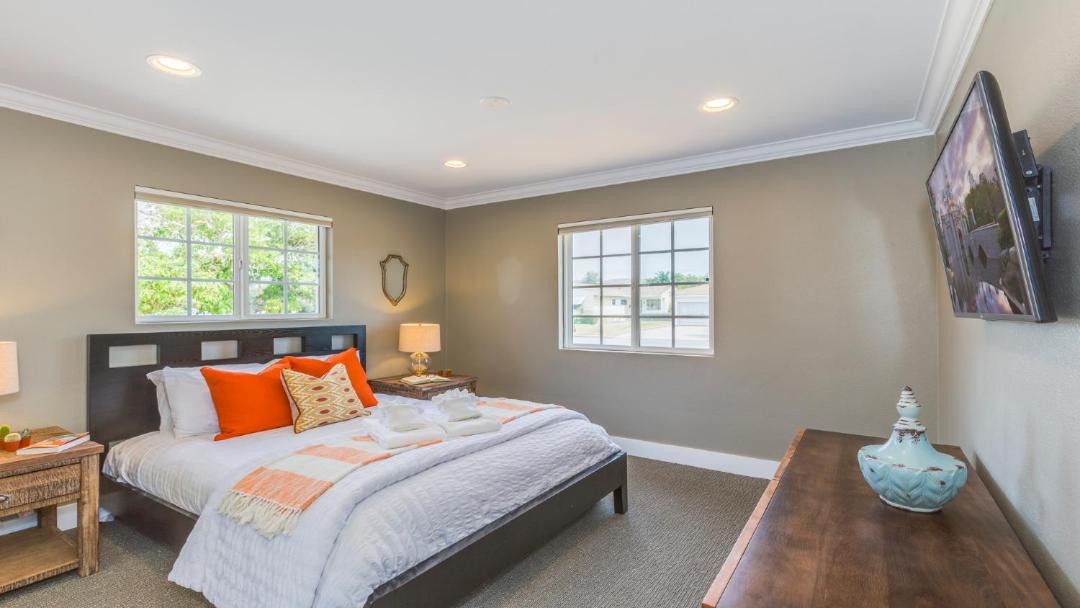Photo of Bedroom in Hermosa Village