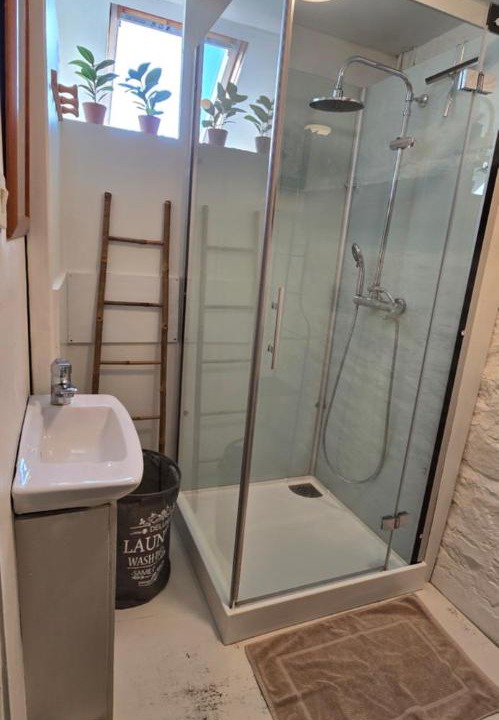 Photo of Bathroom in Roz-sur-Couesnon